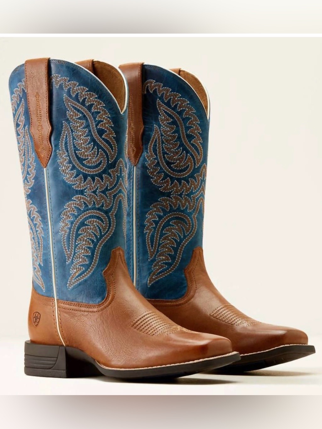 Ariat Women's Cattle Caite Western Boots - Broad Square Toe 6.5